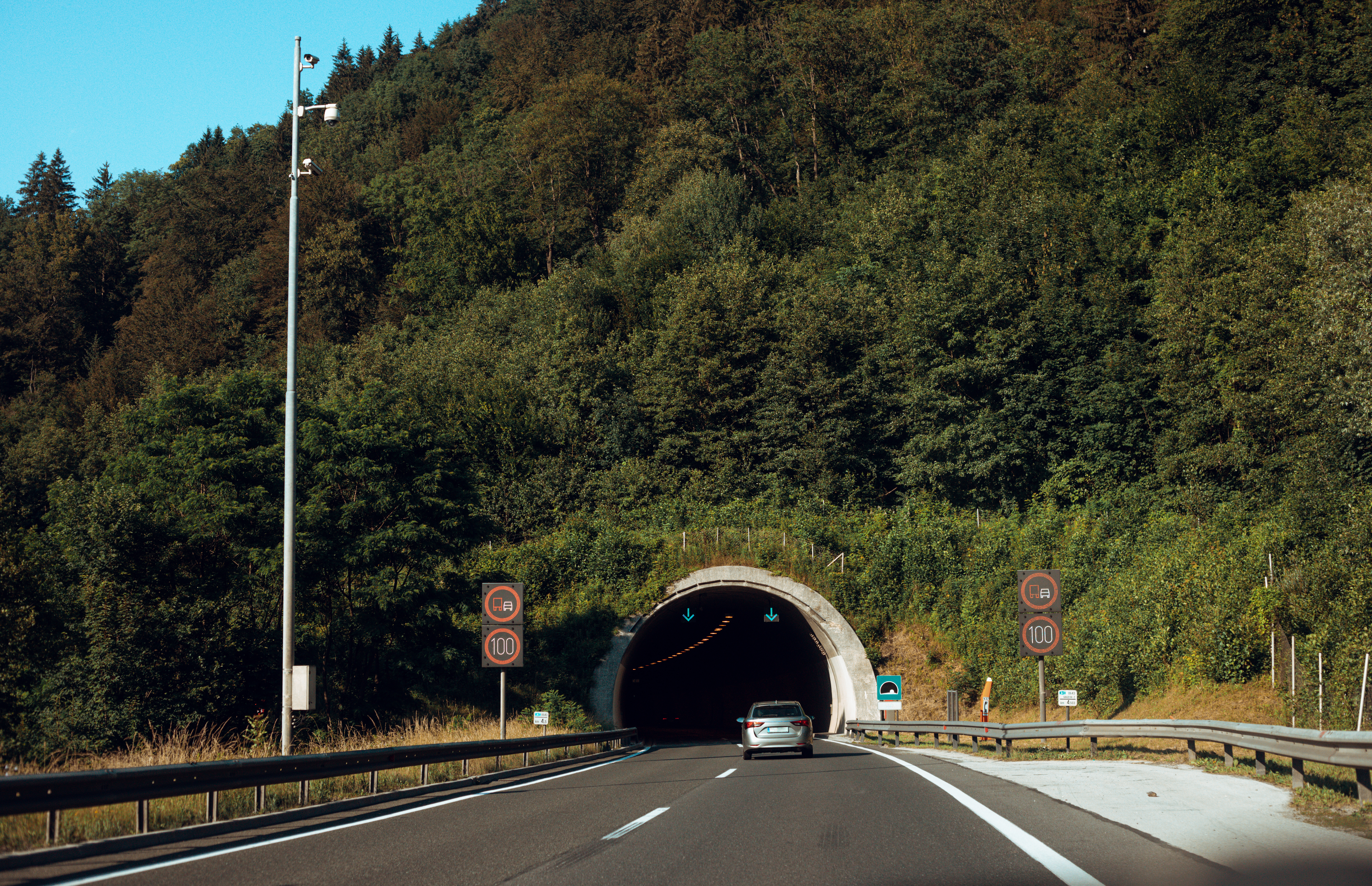 Zdjęcie - Płatne tunele w Austrii – gdzie są i ile kosztują?
